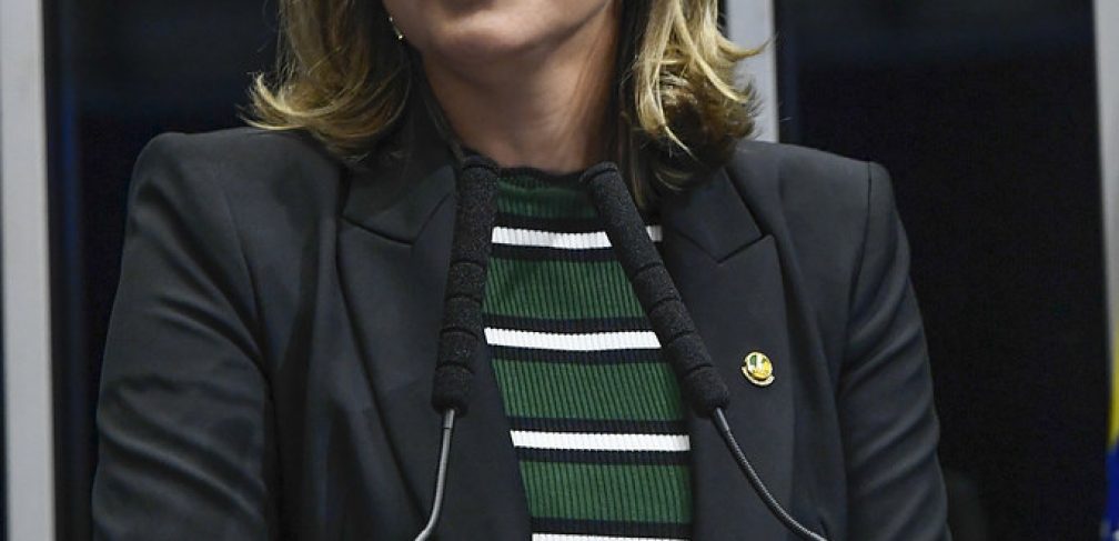 senadora Leila do Vôlei discursa na tribuna do Senado Federal
