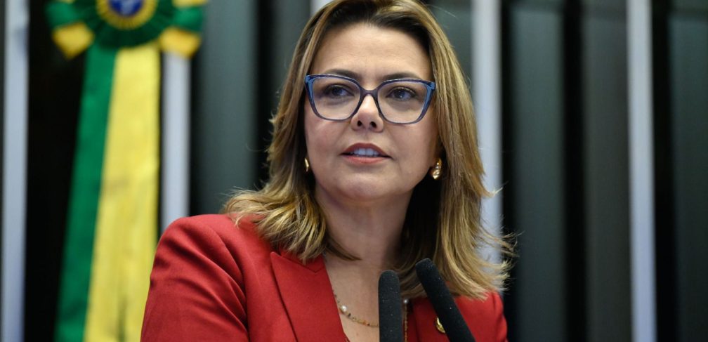 Senadora Leila - tornozeleira