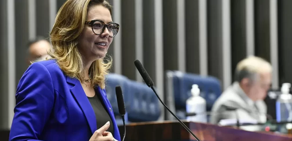 leila-barros-8jun-2022-848x477