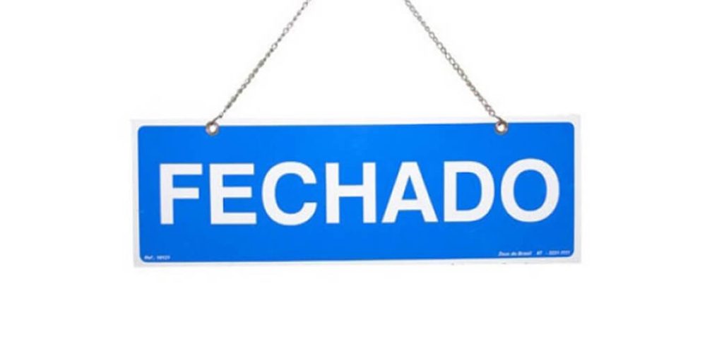 placa-aberto-fechado-com-corrente-e-ventosa-de-pvc-30-x-10cm_2072